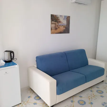 L'oasi Del Barone Apartment *